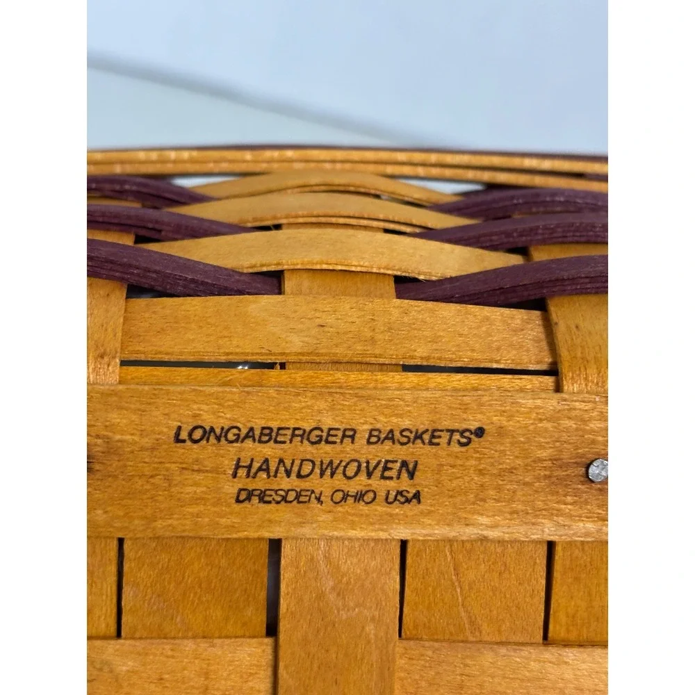 Longaberger Handwoven Basket‎ 1998 Burgundy Purple Ticking Liner Heart Charm USA